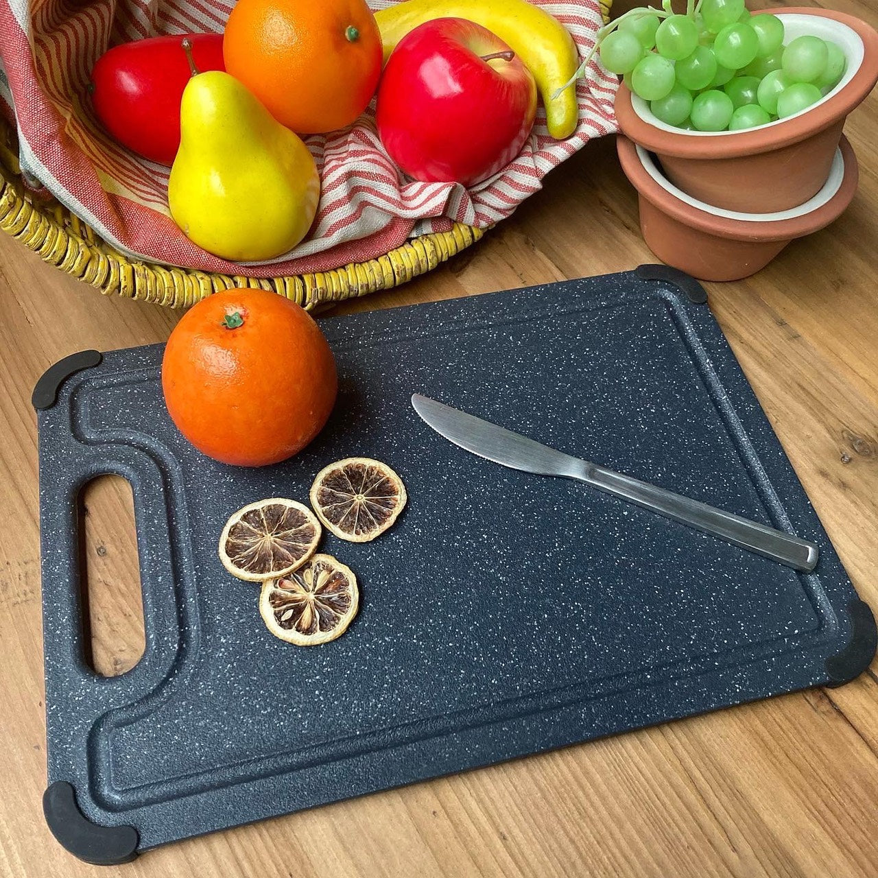 PP CUTTING BOARD L